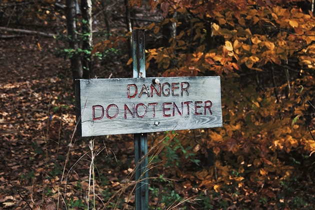 7 Warning Signs Of A Toxic Relationship 7 Warning Signs Of A Toxic Relationship
